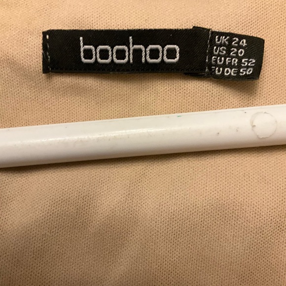 Dress - Picture 5 of 5